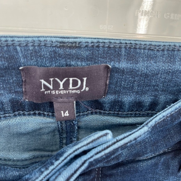 NYDJ Zip Front Marilyn Straight Medium Wash Jeans Pant Size 14 - Picture 5 of 9